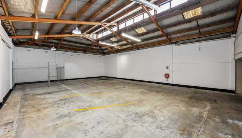 6 Railway Street, Newmarket