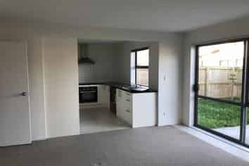 10 Totara Meadows Court, Manukau