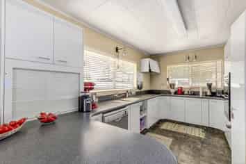 15 North Street, Motueka