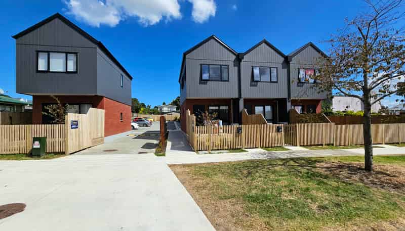 6/35 Crawford Avenue, Mangere Bridge