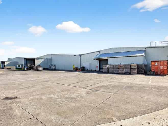 Large-Scale Heavy Industrial Site with Major Value-Add Poten