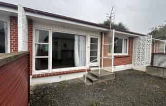 2/15 Clifton Street, Windsor