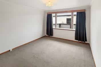 2/15 Clifton Street, Windsor