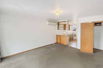 2/15 Clifton Street, Windsor