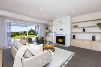 37B Mount Marua Way, Mount Marua