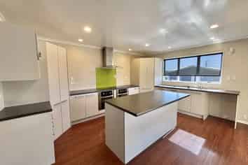 105 Victoria Street, Hawera