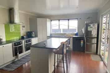 105 Victoria Street, Hawera