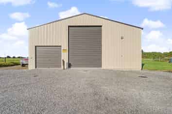 406 Flora Road East, MAKAREWA