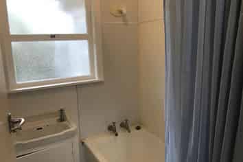 3/11  Arcadia Crescent, Glenfield