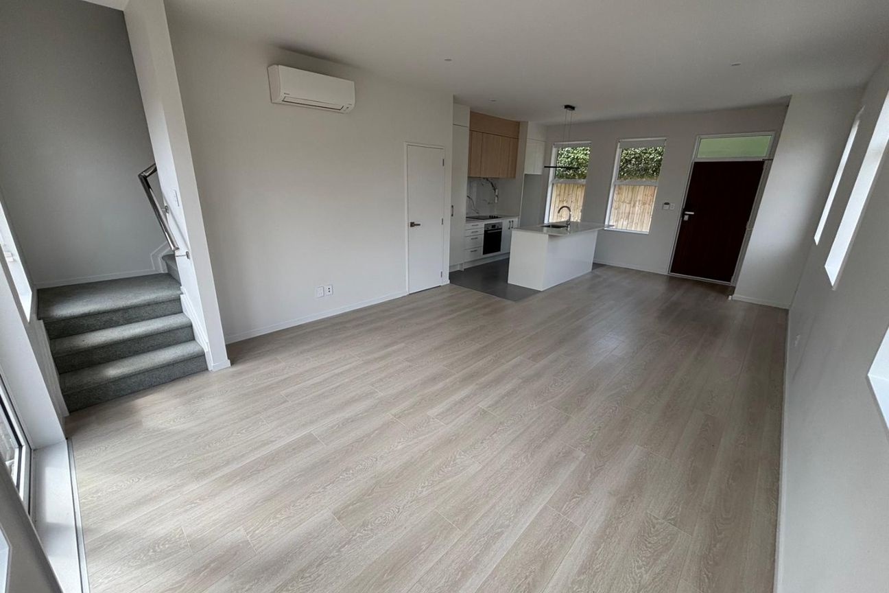 Modern 4 Bedroom House - Widok 3