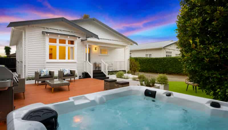 81 Hastie Avenue, Mangere Bridge