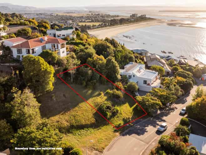 50 The Cliffs, Britannia Heights