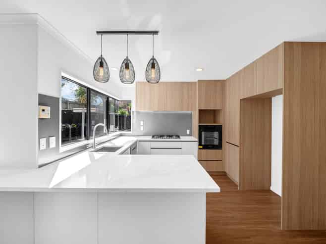 6 Belsera Court, Northpark