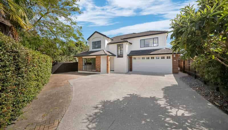 6 Belsera Court, Northpark