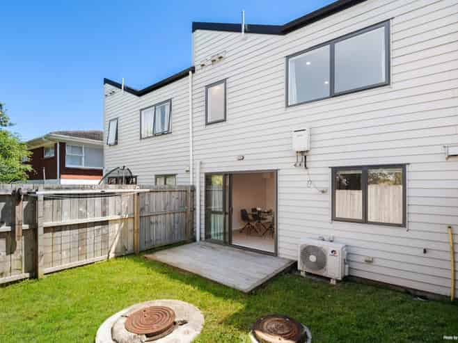 12/48 Mays Road , Onehunga