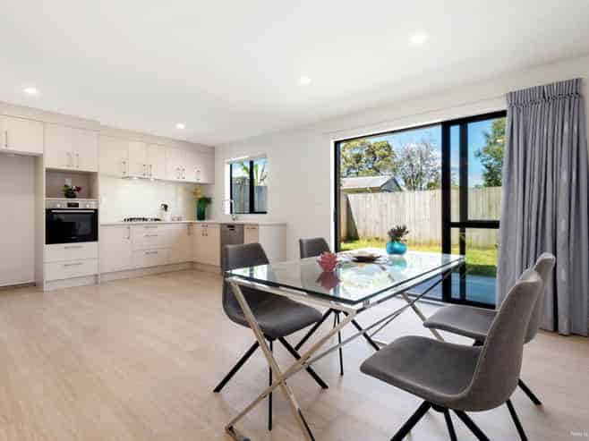 12/48 Mays Road , Onehunga