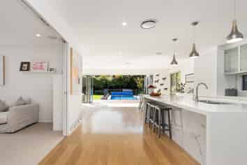 27 Rochdale Street, Fendalton