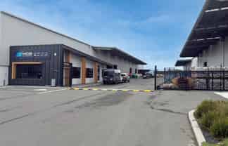 Premium Industrial Facility – Dakota Park