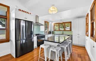 76 Vigor Brown Street, Napier South