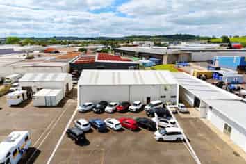 Heavy Industry Yard 800m2 + 444m2 Warehouse