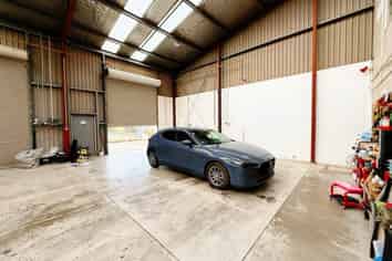 Heavy Industry Yard 800m2 + 444m2 Warehouse