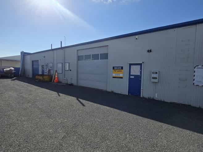Workshop unit for lease in Awapuni