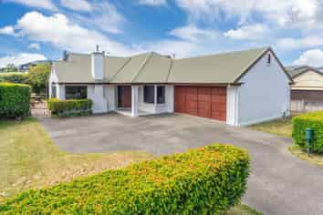 28 Kurupae Road, HILLTOP