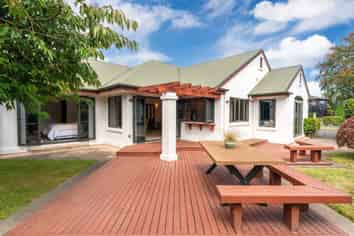 28 Kurupae Road, HILLTOP
