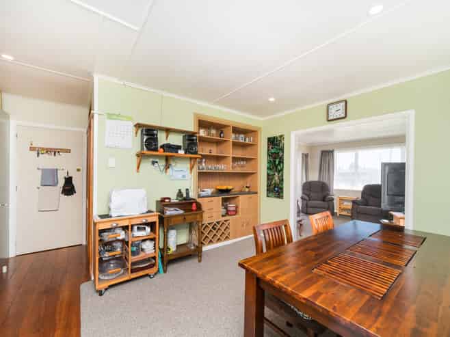 18 Belvedere Crescent, Takaro