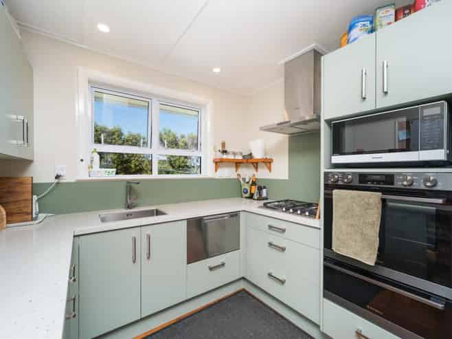 18 Belvedere Crescent, Takaro