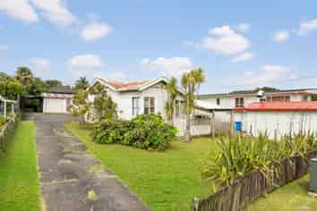 14 Godley Road, Green Bay