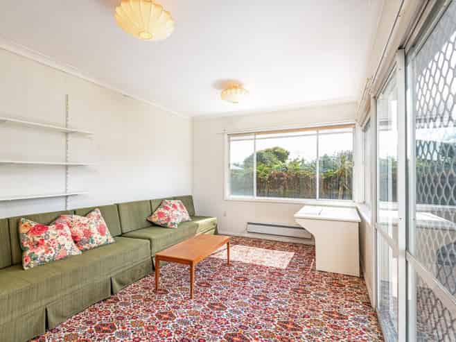 12 Nairn Crescent, Awapuni