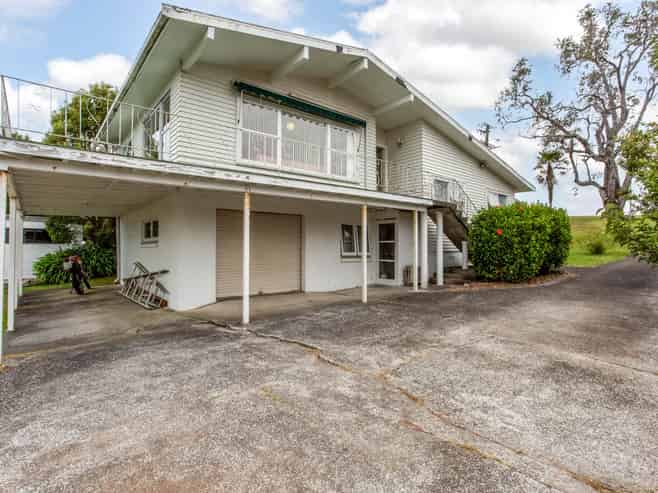 51 Carlisle Road, Torbay