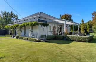 63 Dublin Street, Martinborough