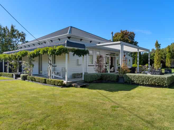 63 Dublin Street, Martinborough