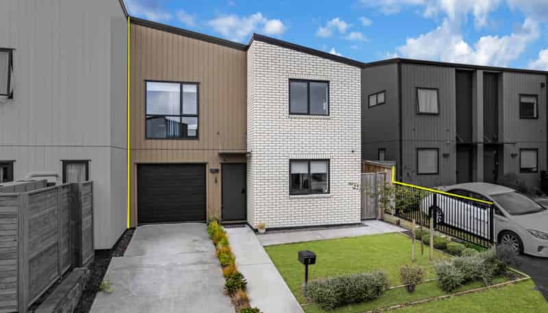 7 Renga Renga Road, Flat Bush