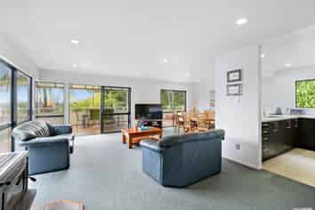 6 Heatherleigh Rise, Northcross