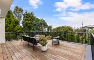 3/8 Westwood Terrace, Saint Marys Bay