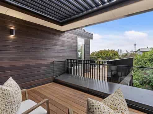 3/8 Westwood Terrace, Saint Marys Bay