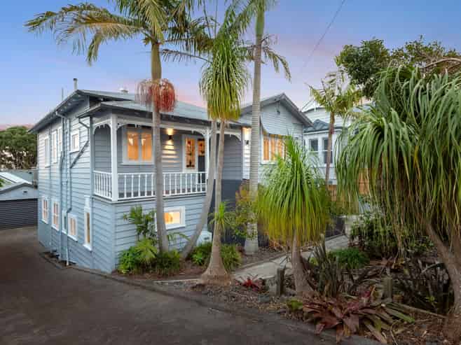 12 Domain Street, Devonport