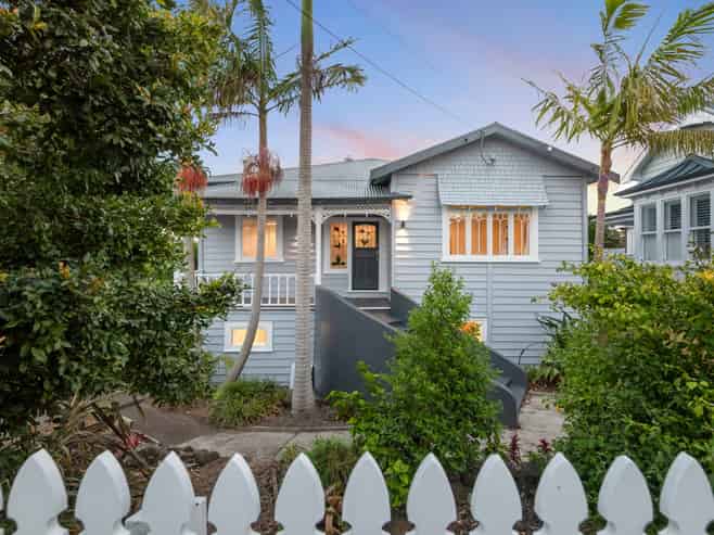 12 Domain Street, Devonport