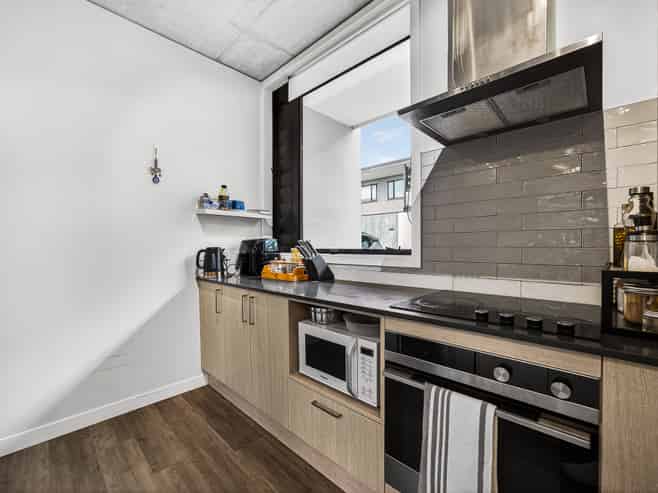 11/4163 Great North Road, Glen Eden