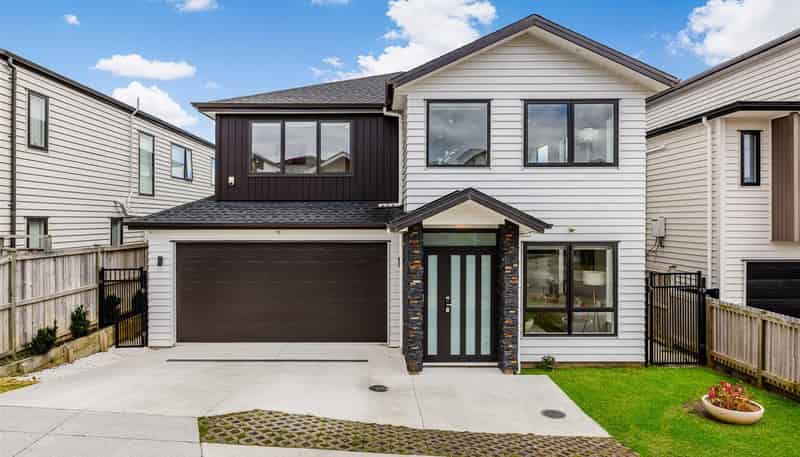  13 Paripari Street, Flat Bush