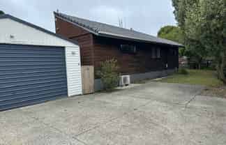 101 Santiago Crescent, Unsworth Heights