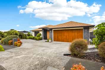 1 Bella Vista Drive, Gulf Harbour