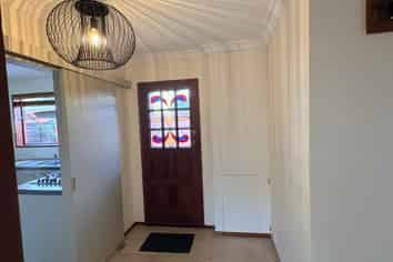 90 Rossall Street, Merivale