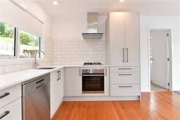 11A Rata Road, Stanmore Bay