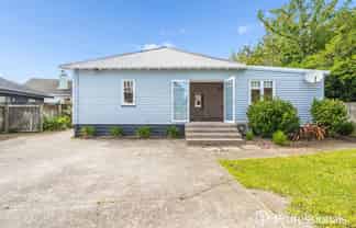 2/6 Pohutukawa Street, Woburn