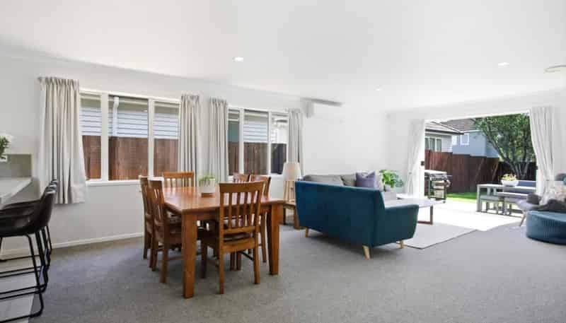 4 Lanyard Street, Pyes Pa