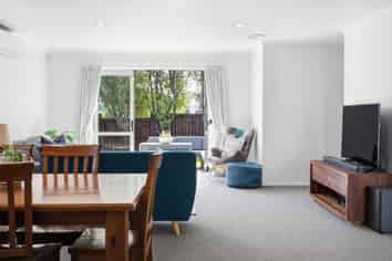 4 Lanyard Street, Pyes Pa